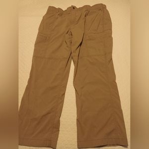 Duluth Trading Co. Cargo pants tan. Size 44 x 30